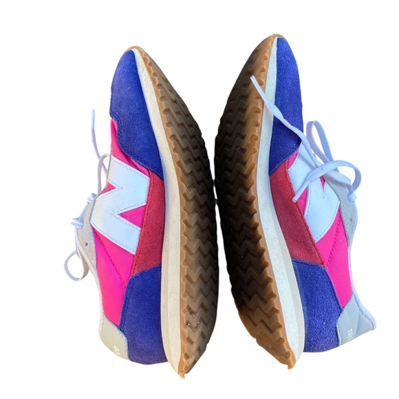 New Balance 237 Women's Sneakers in Pink and Purple - Picture 6 of 6